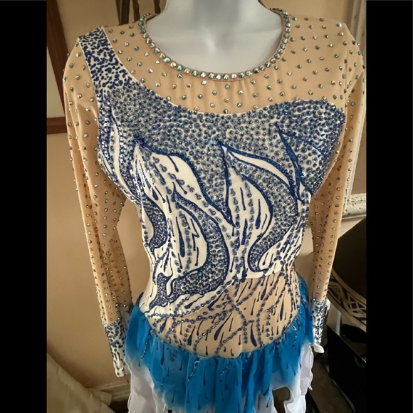 Competition Leotard/Ice skating Dance Dress Swarovski Rhinestones/sequined - Picture 9 of 15